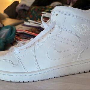 Nike Air Jordan White Sneakers